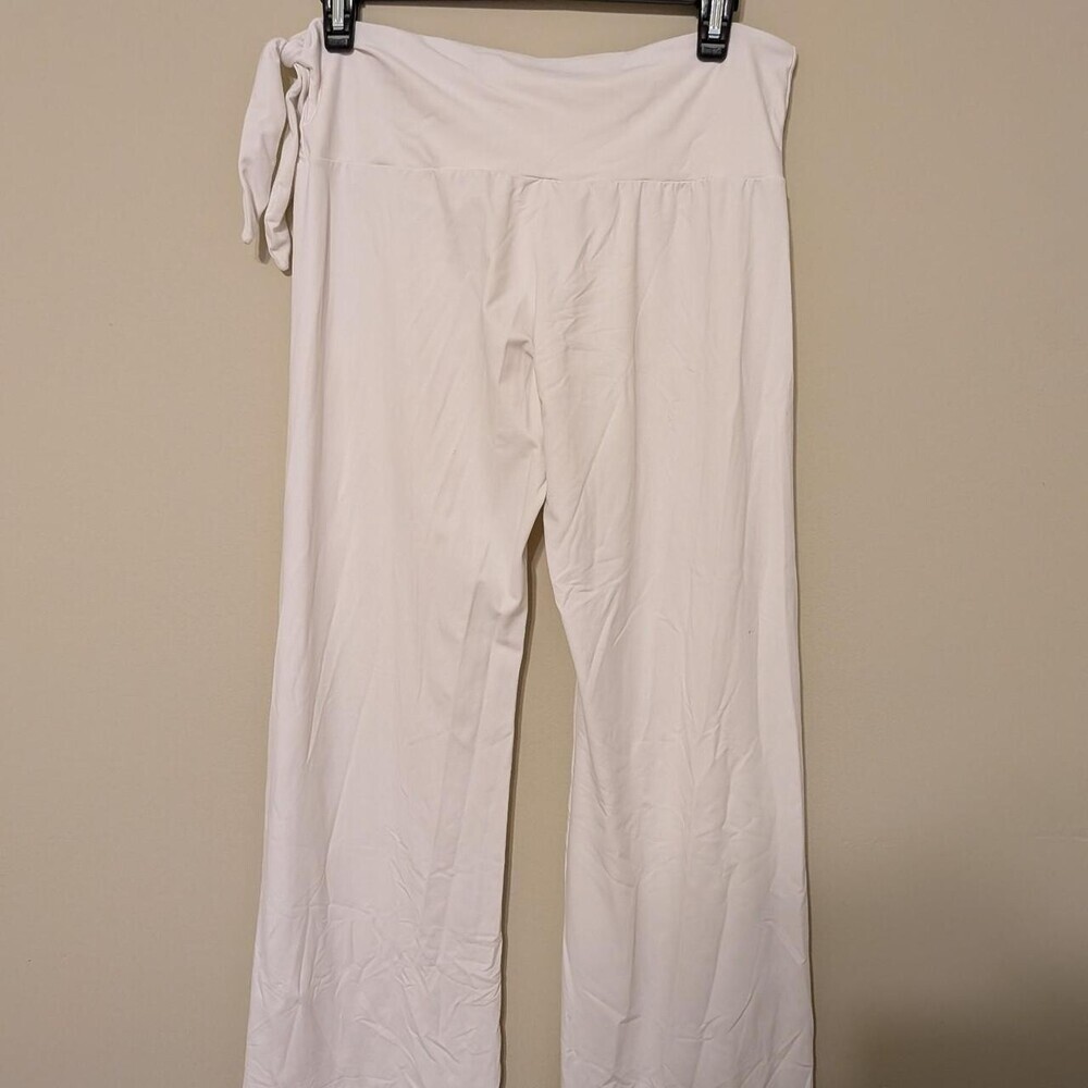 Women's White Trousers